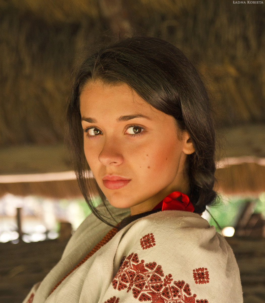 Girls in Slavic costumes in Nairobi
