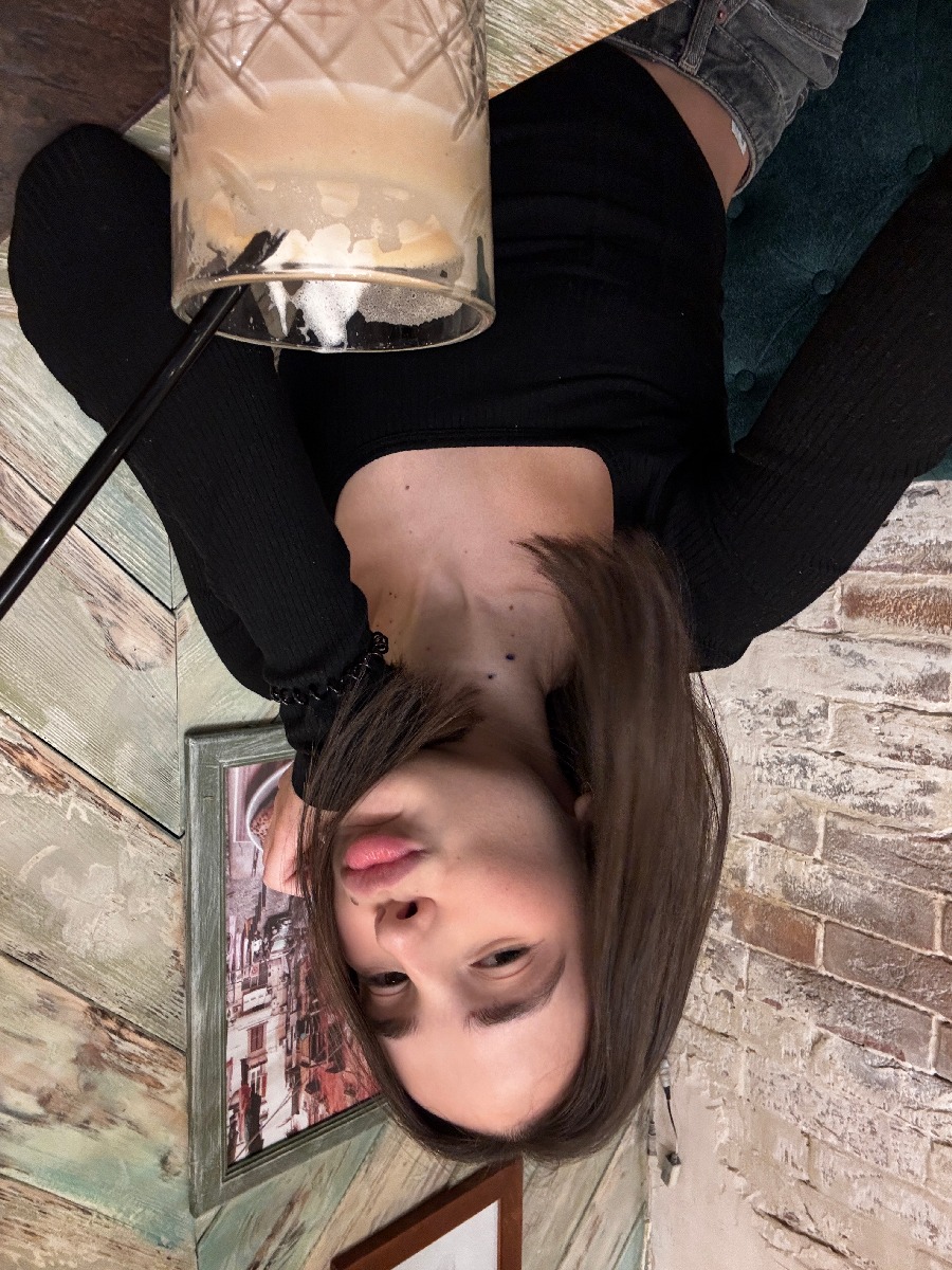 Fresh photos, fresh mood — Tina online in Nairobi